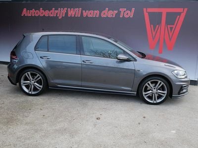 Grijs Occasion 2017 VW Golf VII R-line Hatchback | € 15.490 (Eerlijke prijs)
