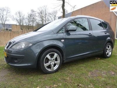 Occasion Seat Altea XL Stylance 125 PK (91 kW) 2008 Grijs MPV