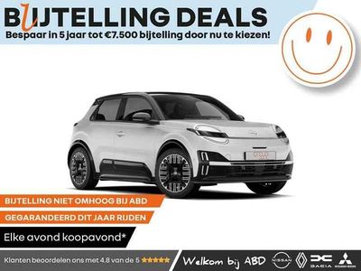 Pure white deep black Nieuw 2025 Nissan Micra Advance | € 34.887 (Duur)