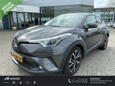 tweedehands Toyota C-HR 1.8 Hybrid Style / Keyless entry / Full map Naviga