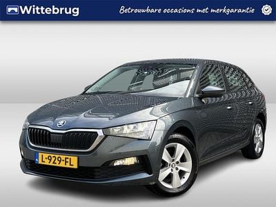Grijs Gebruikt 2021 Skoda Scala Ambition Hatchback | € 16.750 (Eerlijke prijs)