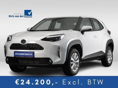 Wit Nieuw 2025 Toyota Yaris Cross Business Edition SUV | € 28.850 (Goede deal)