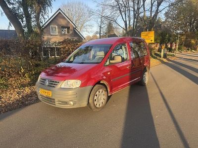 Rood (metallic) Gebruikt 2005 VW Caddy Comfortline MPV | € 1.999 (Goede deal)