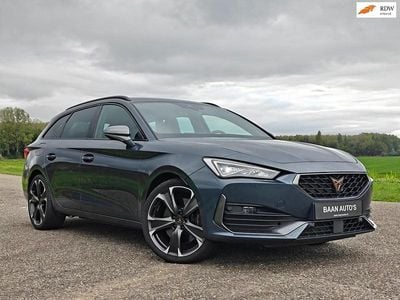 Grijs Gebruikt 2024 Cupra Leon VZ Stationwagen | € 32.450 (Eerlijke prijs)