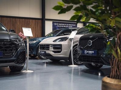 Occasion Volvo XC40 Inscription 261 PK (191 kW) 2021 Grijs SUV