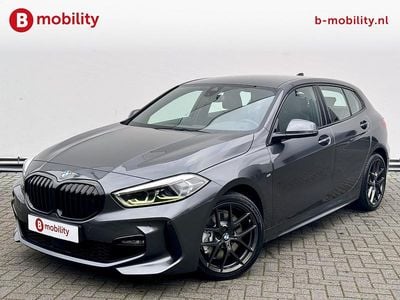 Grijs (metallic) Gebruikt 2021 BMW 120 Executive Hatchback | € 26.895 (Goede deal)
