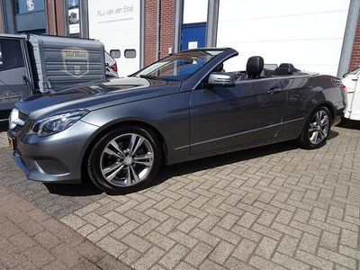 Grijs Gebruikt 2017 Mercedes E200 Ambition Cabriolet | € 23.950 (Eerlijke prijs)