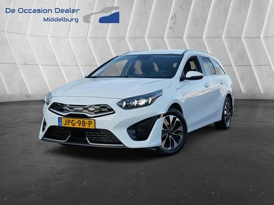 Wit Gebruikt 2021 Kia Ceed Hatchback | € 20.950 (Eerlijke prijs)