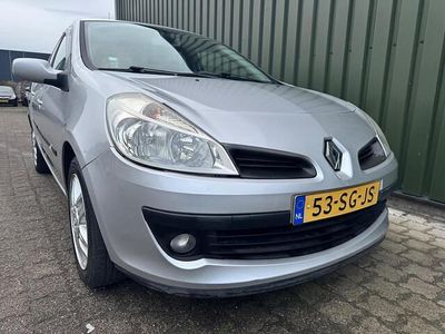 Renault Clio II