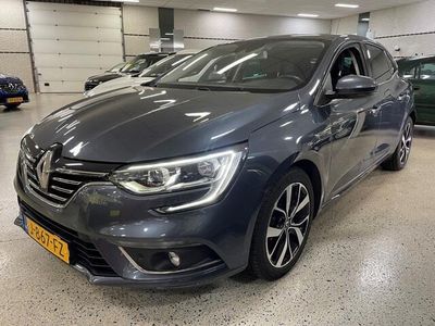 tweedehands Renault Mégane IV 1.3 TCE BOSE Navigatie LM17 Keyless Led PDC Multimedia