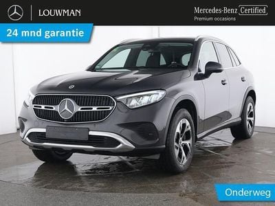 Donker 831 grafietgrijs metallic Occasion 2024 Mercedes GLC300 SUV | € 58.750 (Super prijs)