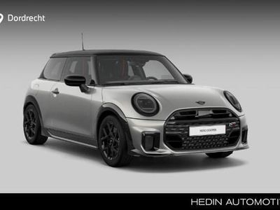 Grijs Occasion 2025 Mini John Cooper Works Comfort Hatchback | € 36.895 (Eerlijke prijs)