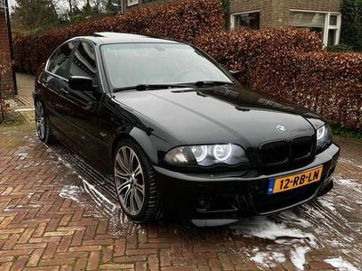 tweedehands BMW 330 330 i Handgeschakeld Pano