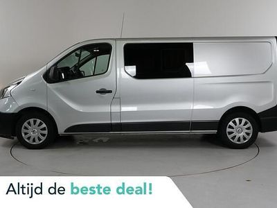 Grijs Occasion 2015 Renault Trafic Luxe MPV | € 8.000