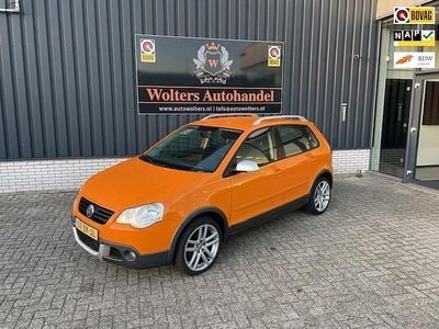 Oranje Gebruikt 2008 VW Polo Cross Hatchback | € 3.950 (Super prijs)