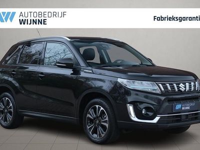 Zwart Occasion 2025 Suzuki Vitara Style SUV | € 27.430 (Eerlijke prijs)