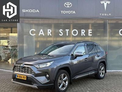 Grijs (metallic) Gebruikt 2019 Toyota RAV4 Hybrid SUV | € 24.500 (Super prijs)
