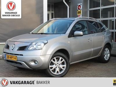 Grijs (metallic) Gebruikt 2009 Renault Koleos Dynamique SUV | € 5.999 (Iets duurder)