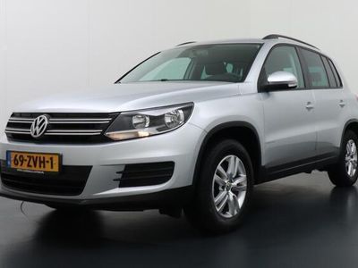 Grijs Gebruikt 2012 VW Tiguan Comfortline SUV | € 12.499