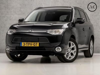 tweedehands Mitsubishi Outlander 2.0 PHEV Instyle Sport 203Pk Automaat (SCHUIFDAK,