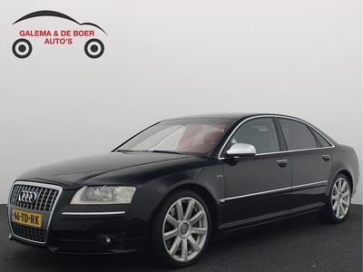 Zwart (metallic) Gebruikt 2006 Audi S8 Proline Sedan | € 14.888