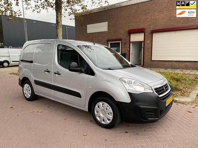 Zilver Occasion 2016 Peugeot Partner MPV | € 5.495 (Eerlijke prijs)