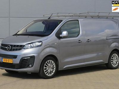 Grijs Gebruikt 2021 Opel Vivaro-e Combi Innovation Van | € 20.950