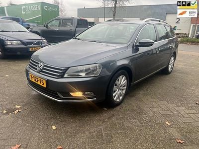Grijs Gebruikt 2014 VW Passat R-line BlueMotion Sedan | € 4.250 (Iets duurder)