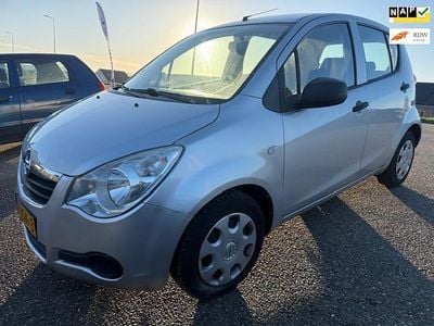 Grijs Gebruikt 2009 Opel Agila Essentia Hatchback | € 3.999 (Eerlijke prijs)