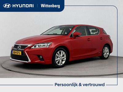 Lexus CT200h