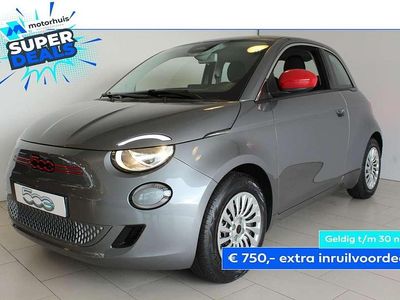 Grijs (metallic) Gebruikt 2023 Fiat 500e Red Hatchback | € 18.445 (Eerlijke prijs)