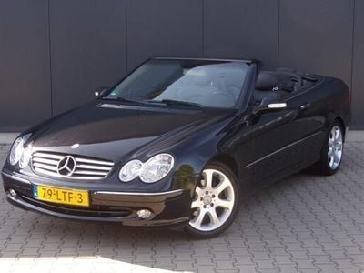 Zwart Gebruikt 2003 Mercedes CLK200 Avantgarde Cabriolet | € 5.450 (Eerlijke prijs)