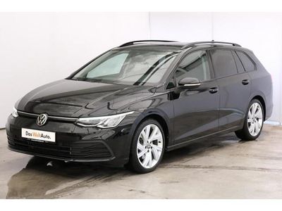 Zwart Occasion 2021 VW Golf VIII Life Stationwagen | € 25.256 (Goede deal)