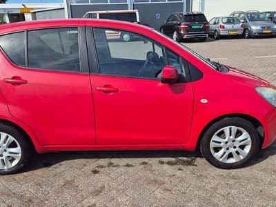 Opel Agila
