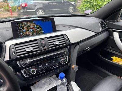 BMW 418