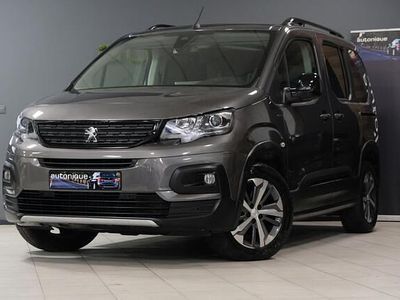 Grijs (metallic) Occasion 2019 Peugeot Rifter GT-line MPV | € 24.795 (Eerlijke prijs)