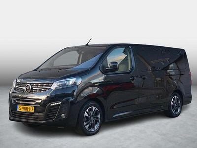 Zwart Gebruikt 2023 Opel Zafira Life MPV | € 49.338