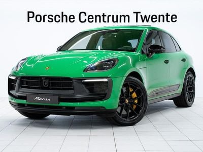 Groen Occasion 2022 Porsche Macan SUV | € 109.900