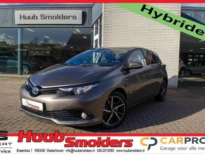 Occasion Toyota Auris Hybrid Active 99 PK (72 kW) 2019 Grijs Hatchback