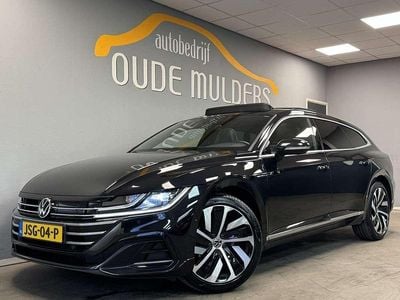 Zwart Gebruikt 2022 VW Arteon R-line Stationwagen | € 30.950 (Eerlijke prijs)