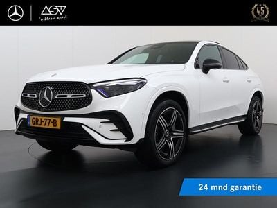 Wit Occasion 2024 Mercedes GLC300 AMG line Coupé | € 72.880 (Iets duurder)