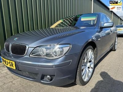 BMW 730