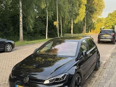 Occasion 2019 VW Golf VII R-line Sedan | € 19.999 (Iets duurder)