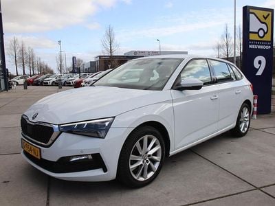 Wit Gebruikt 2019 Skoda Scala Business Line Hatchback | € 15.449 (Eerlijke prijs)