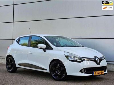 Occasion Renault Clio IV Expression 90 PK (66 kW) 2014 Wit Hatchback