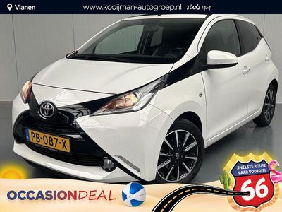 Occasion Toyota Aygo X-wave 69 PK (50 kW) 2017 Wit Hatchback
