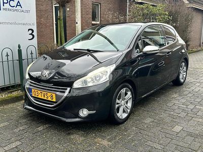 tweedehands Peugeot 208 1.6 VTi Allure