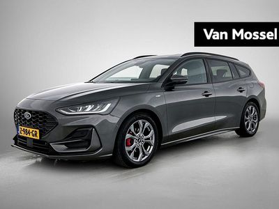 Grijs Gebruikt 2024 Ford Focus ST-Line X Stationwagen | € 26.945 (Eerlijke prijs)