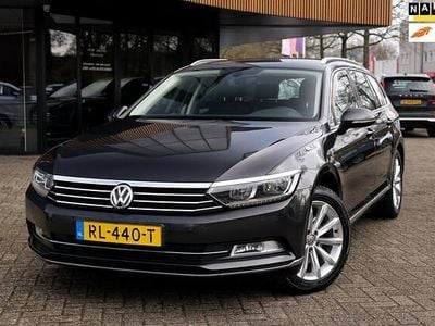 Occasion VW Passat Highline 150 PK (110 kW) 2018 Grijs (metallic) Stationwagen