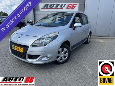Grijs Gebruikt 2010 Renault Scénic III Expression MPV | € 4.195 (Eerlijke prijs)